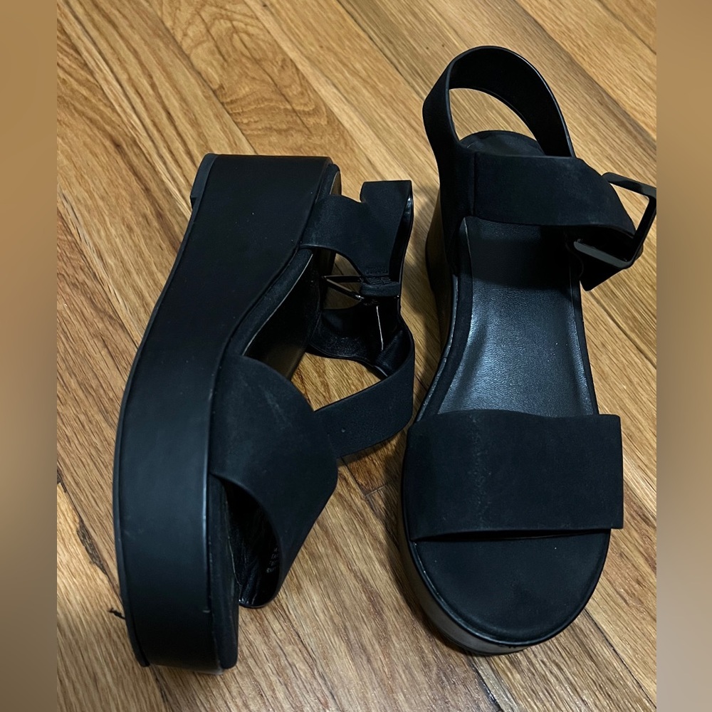 A new day platform black shoes, size 8!
